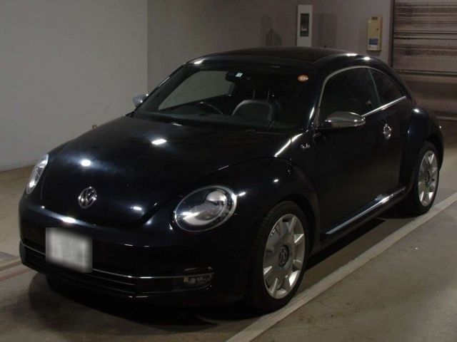 30007 Volkswagen The beetle 16CBZ 2013 г. (TAA Chubu)